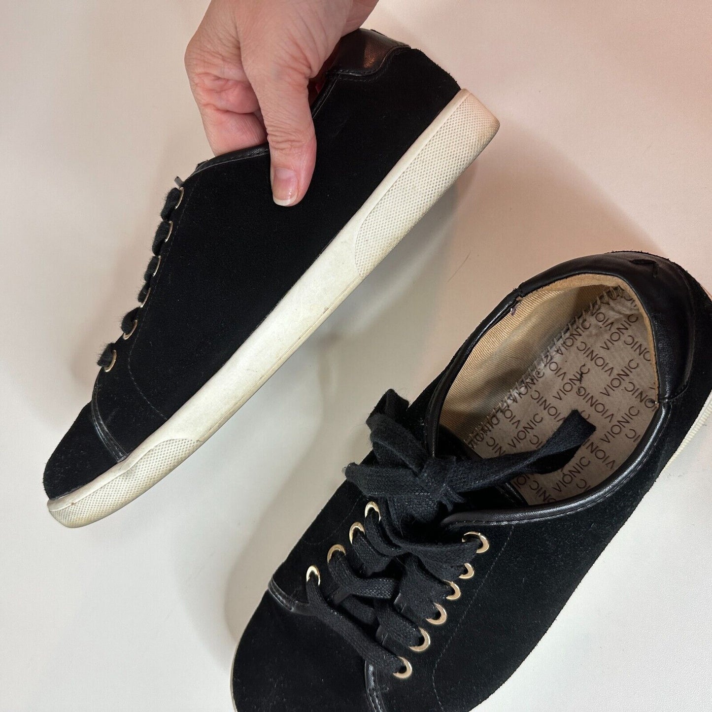 Vionic Sunny Brinley Black Suede Laceup White Trim Round Toe Walking Shoes 8.5