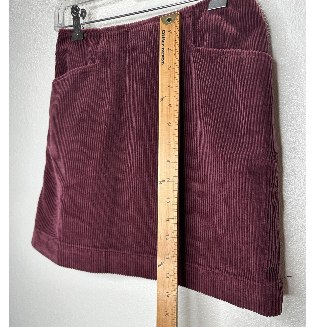 AG Adriano Goldschmied Plum Corduroy Front Pocket Back Zip Mini Skirt 25