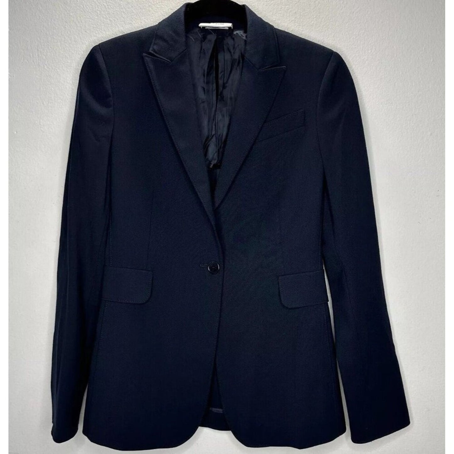 Akris Punto Black Single Button Front Flap Pockets Shoulder Pad Blazer Jacket 2