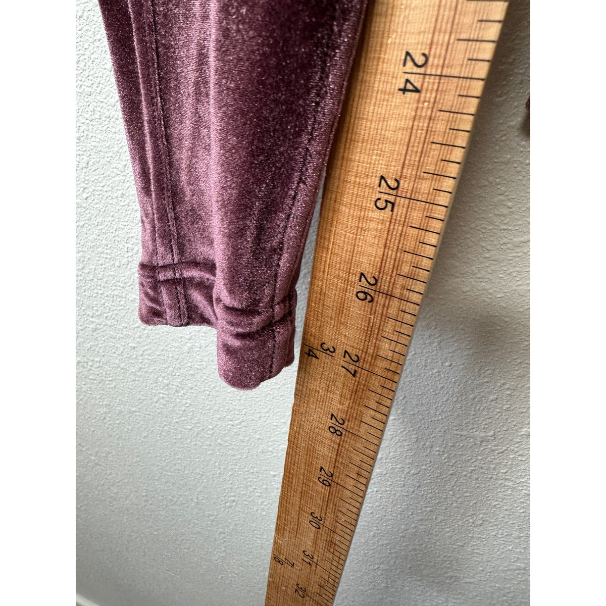 Lululemon Plum Purple Velvet Velour Leggings Yoga Pants Size 2