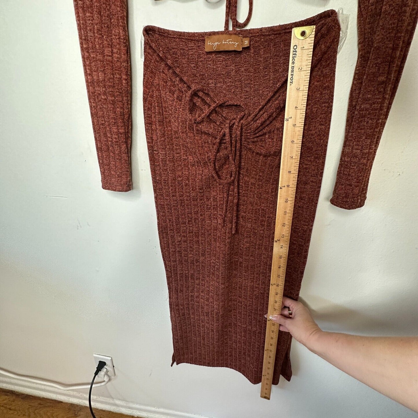 Beige Botany Rust Copper 2-Piece Ribbed Knit Skirt + Long Sleeve V Neck Top M