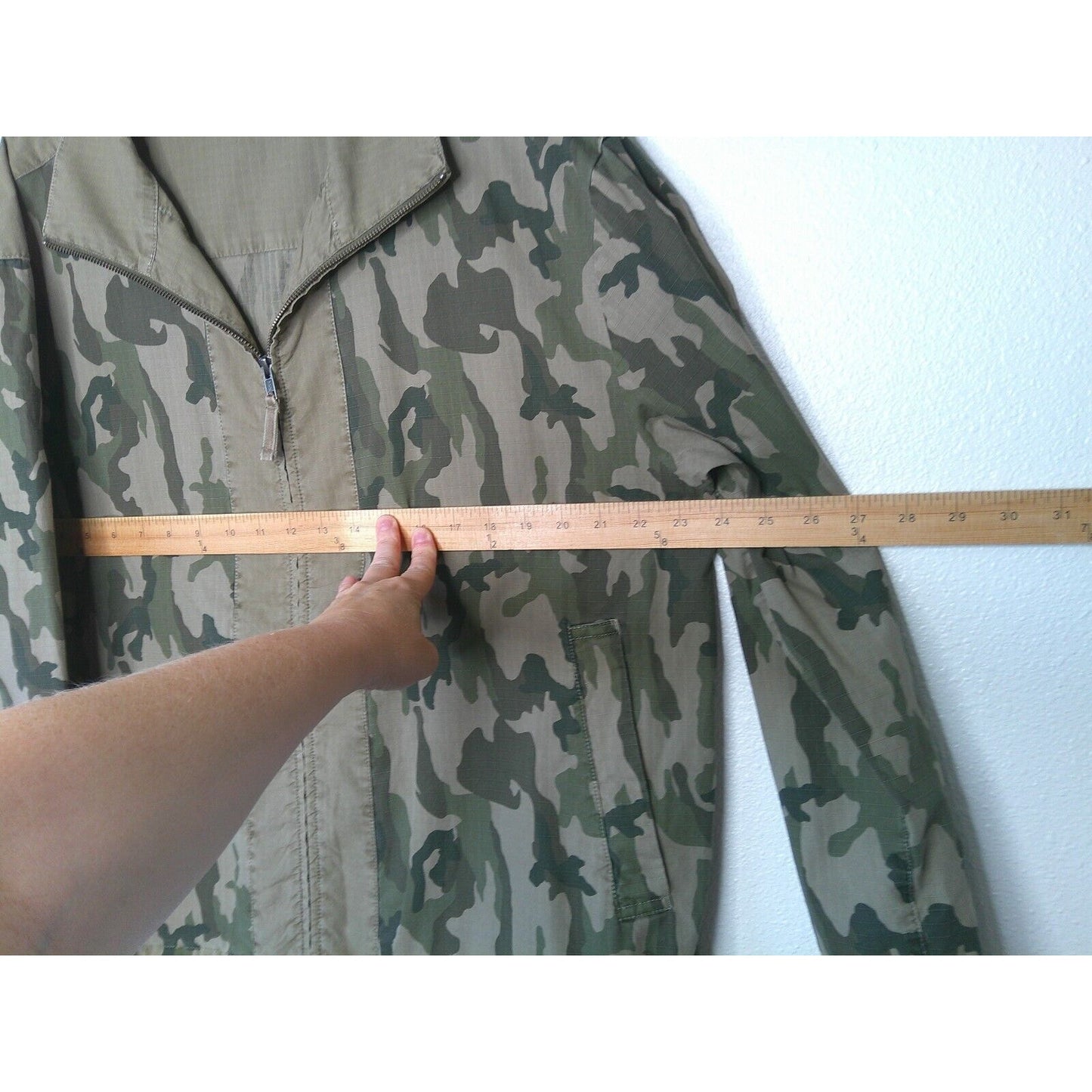 James Perse Army Green Tan Camo Print Zip Band Neck Long Sleeve Jacket 4 / XL