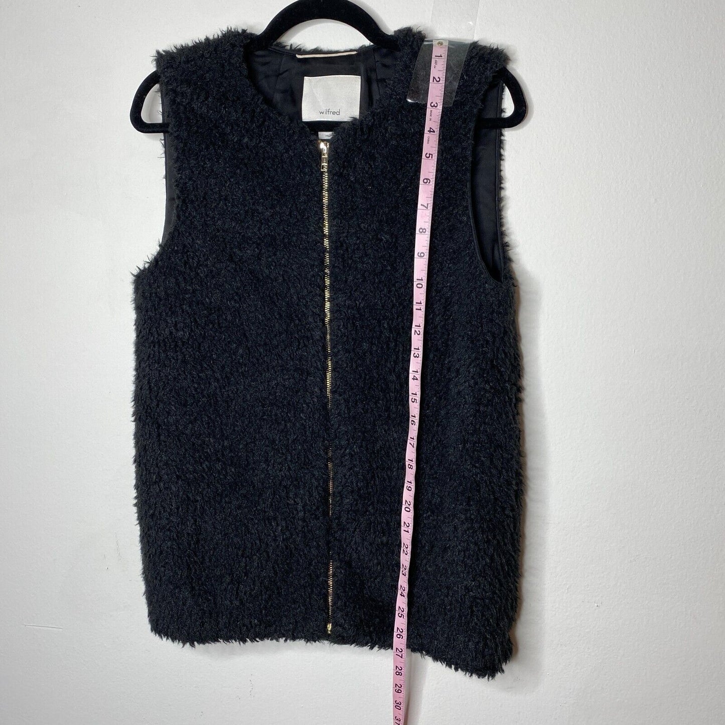 Aritzia Wilfred Chatou Fuzzy Faux Fur Fleece Sherpa Black Front Zip Vest Small