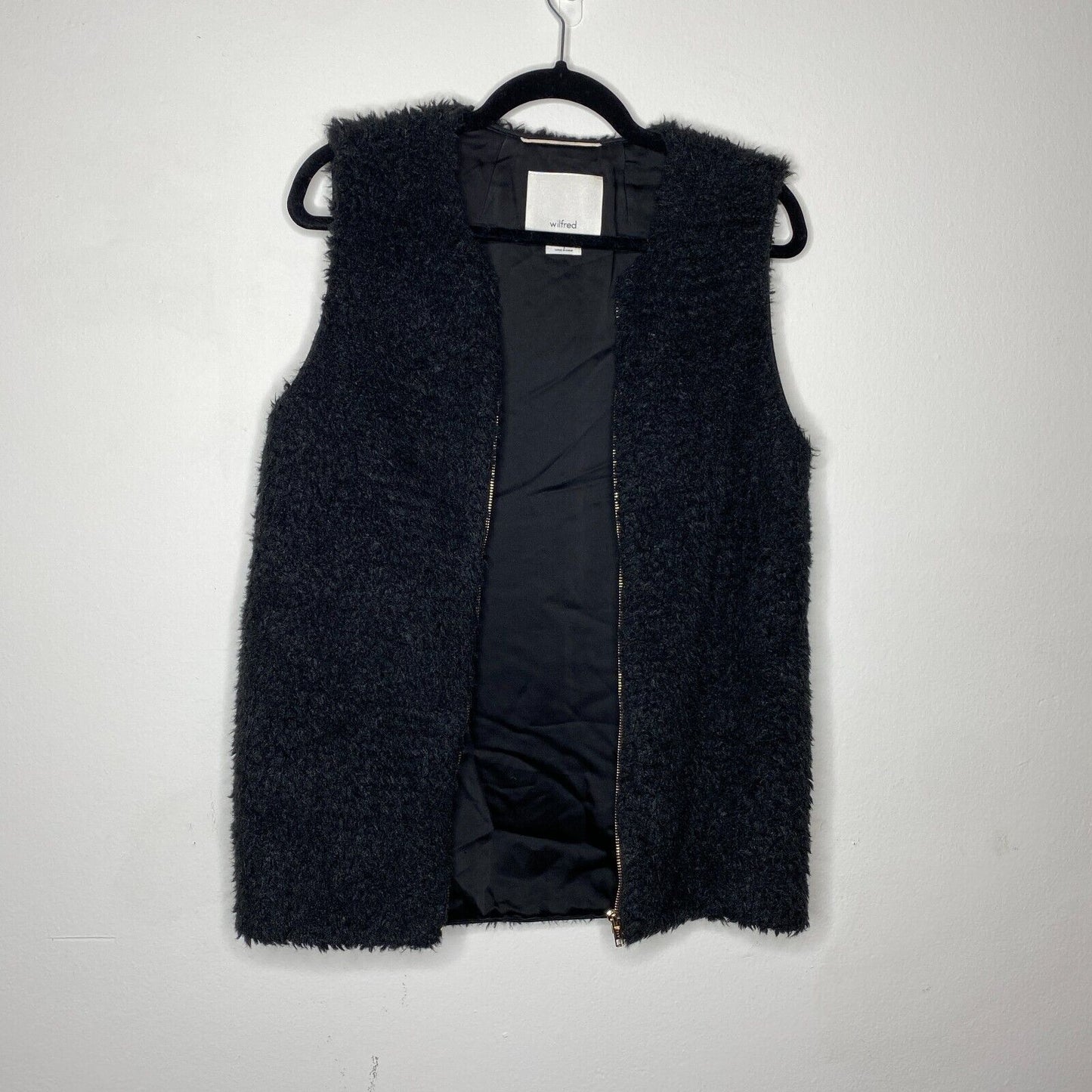 Aritzia Wilfred Chatou Fuzzy Faux Fur Fleece Sherpa Black Front Zip Vest Small