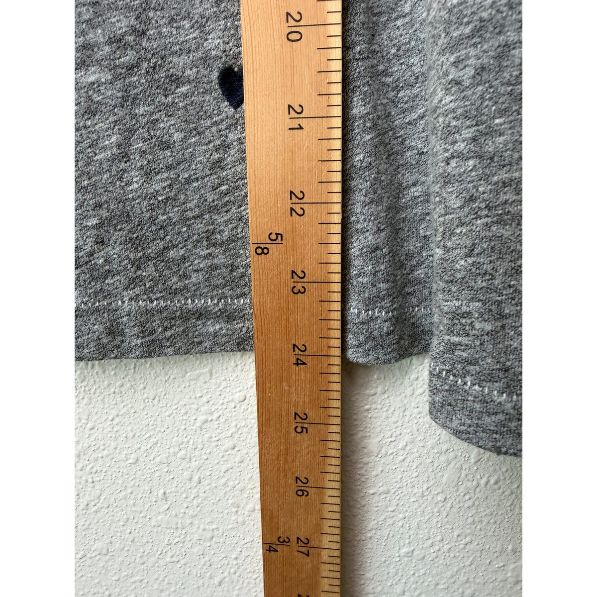 THE GREAT Gray Navy Heart Print T Shirt Women Size 0