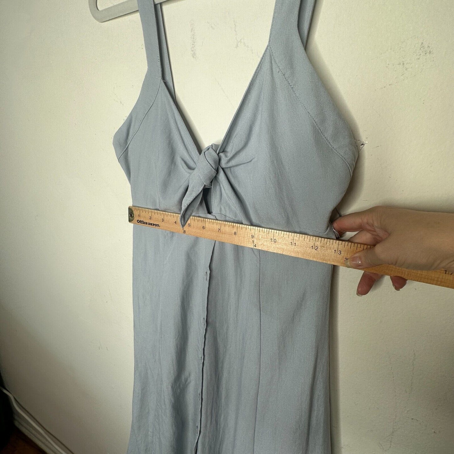 ASTR The Label Light Blue Denim Linen Tie Front Button Closure Midi Dress Medium