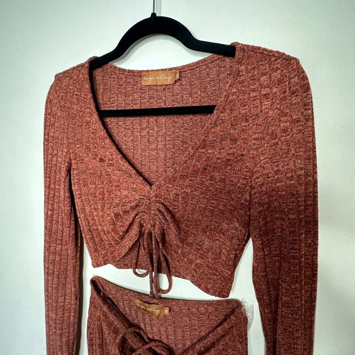 Beige Botany Rust Copper 2-Piece Ribbed Knit Skirt + Long Sleeve V Neck Top M