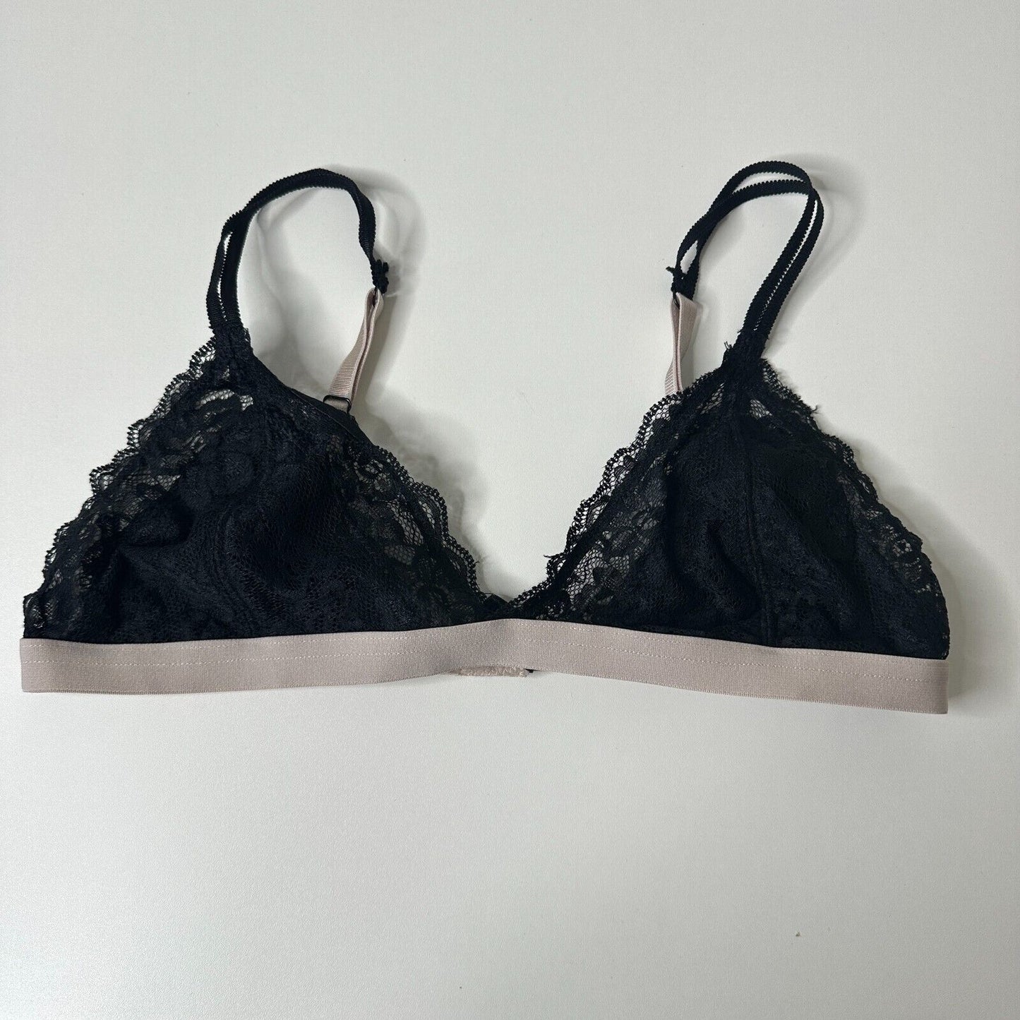 Black With Nude Edging Triangle Lace Bralette Adj Straps Hook & Eye Close Large