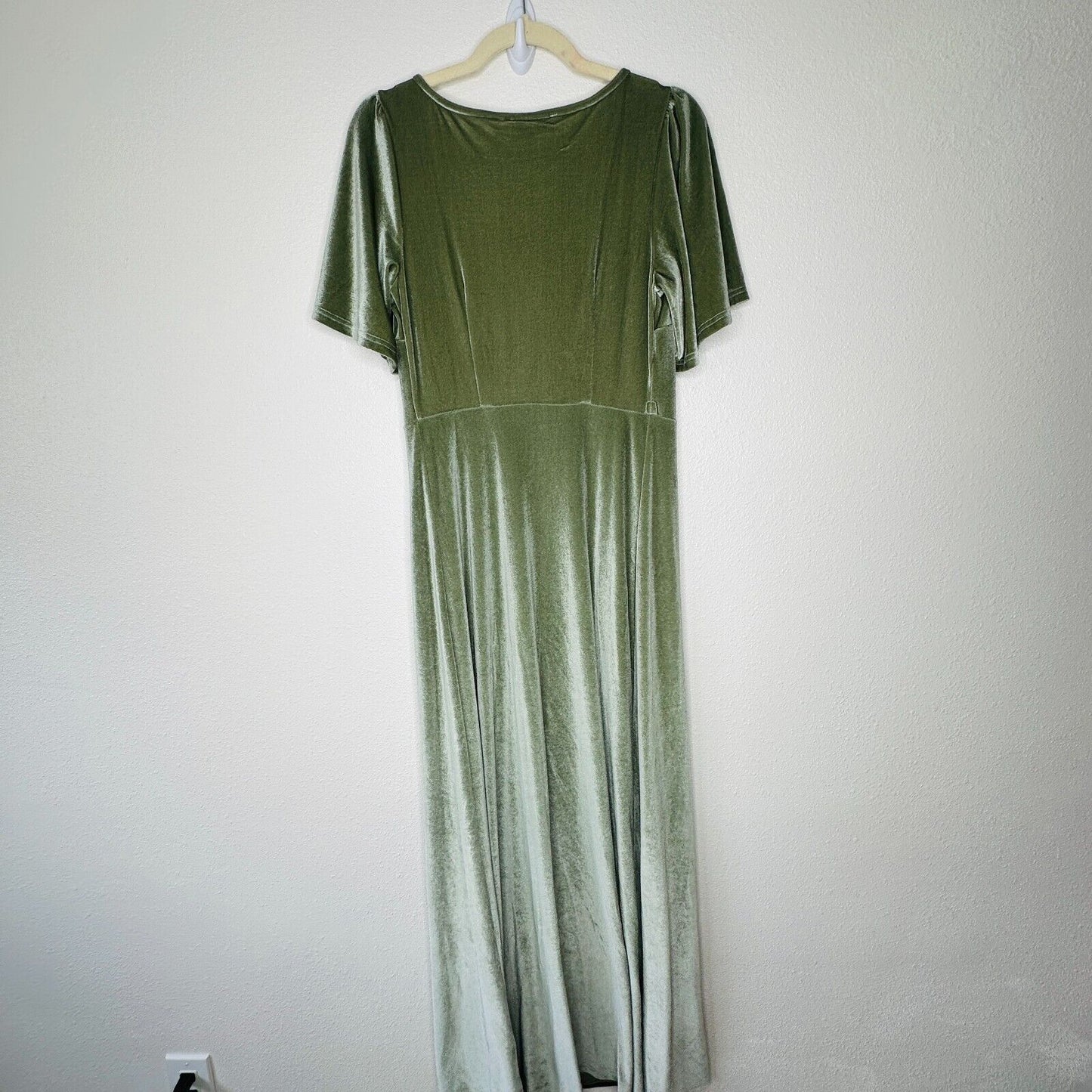 Baltic Born Light Sage Green Velour Short Flutter Sleeve Maxi Wrap Dress S
