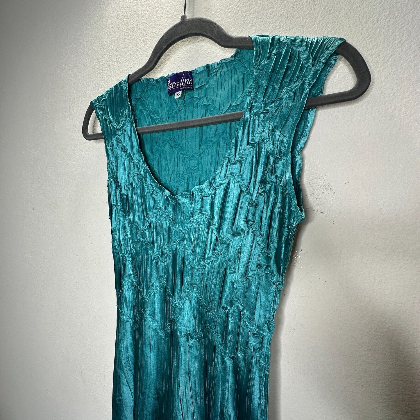 Barcelino Peacock Teal Ombre Sleeveless Crinkle Shimmer Scoop Neck Midi Dress XS