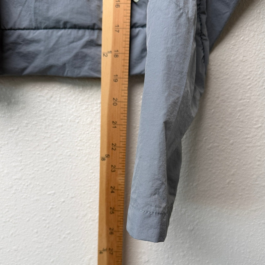 Fabletics Gray Hooded Lightweight Zip Snap Windbreaker Jacket Small