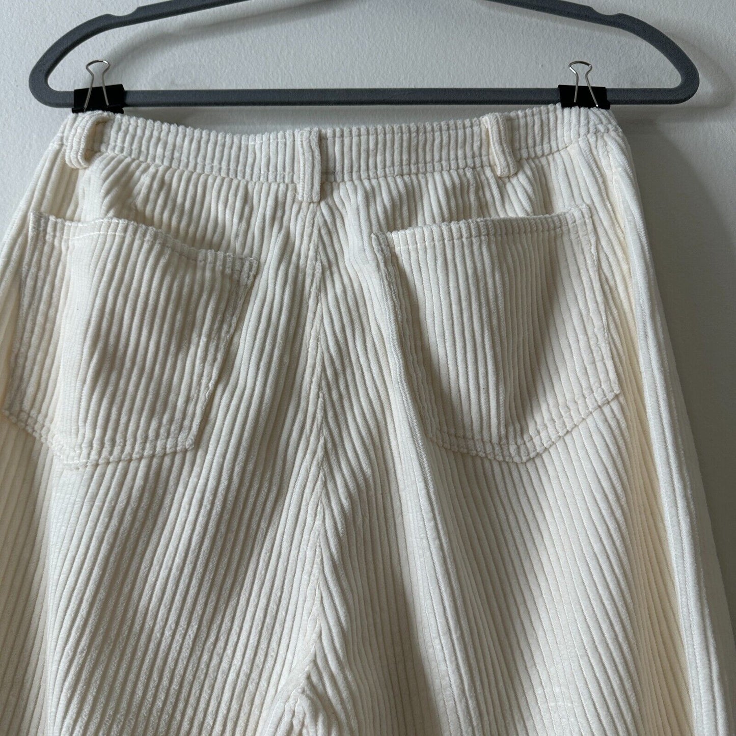Amuse Society Winter White Wide Corduroy Back Pocket Ankle Flare Pants 27
