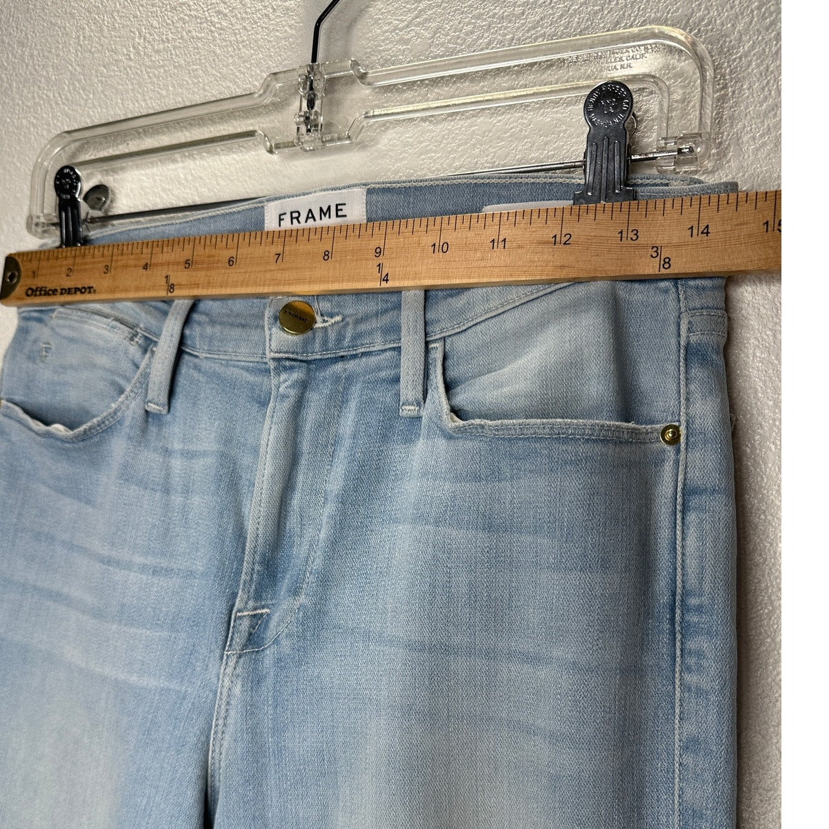 Frame Light Blue Wash Distressed Le High Skinny in Rush Jeans 28