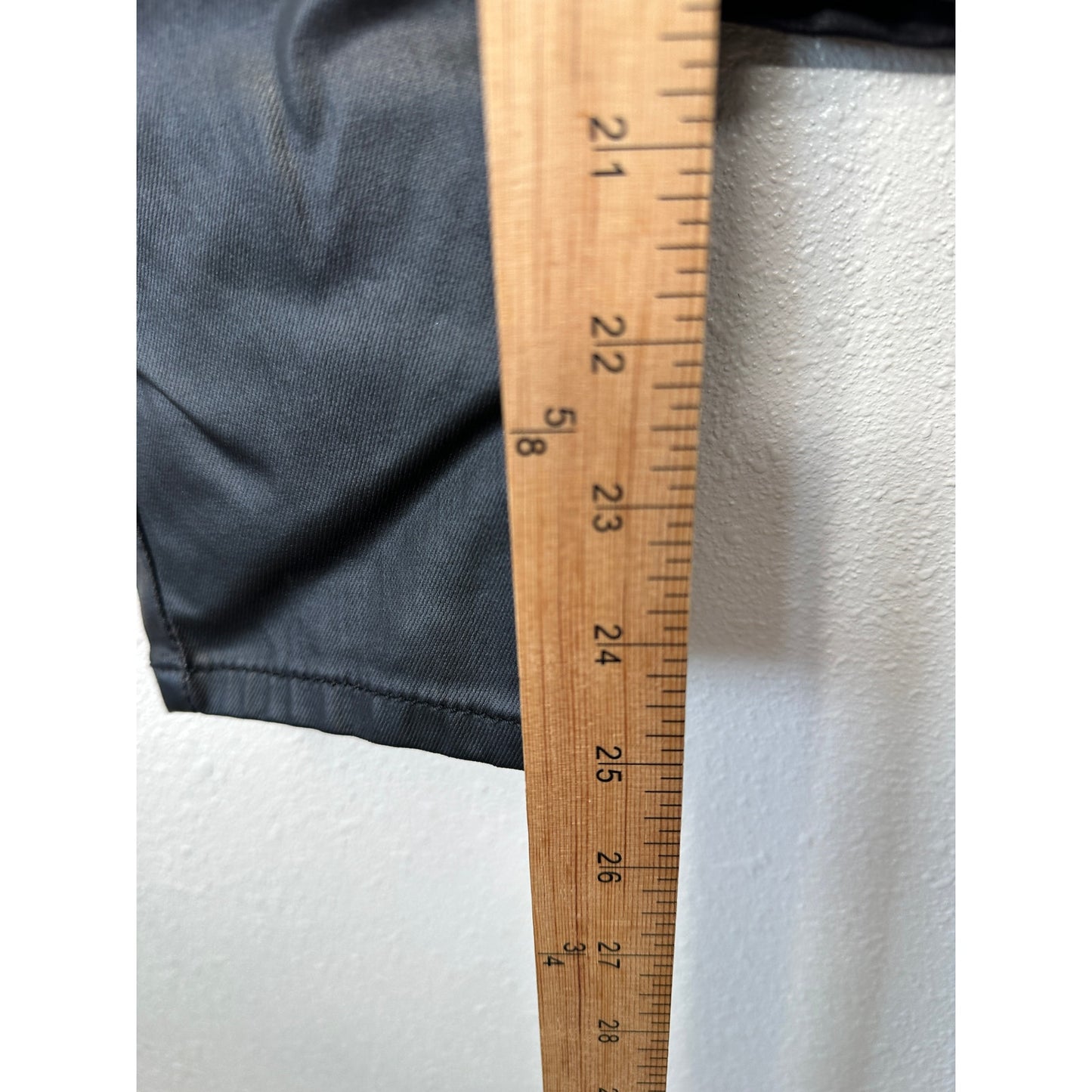 1822 Denim Black Shimmer Leatherette Skinny Pant 30 P / 10 P