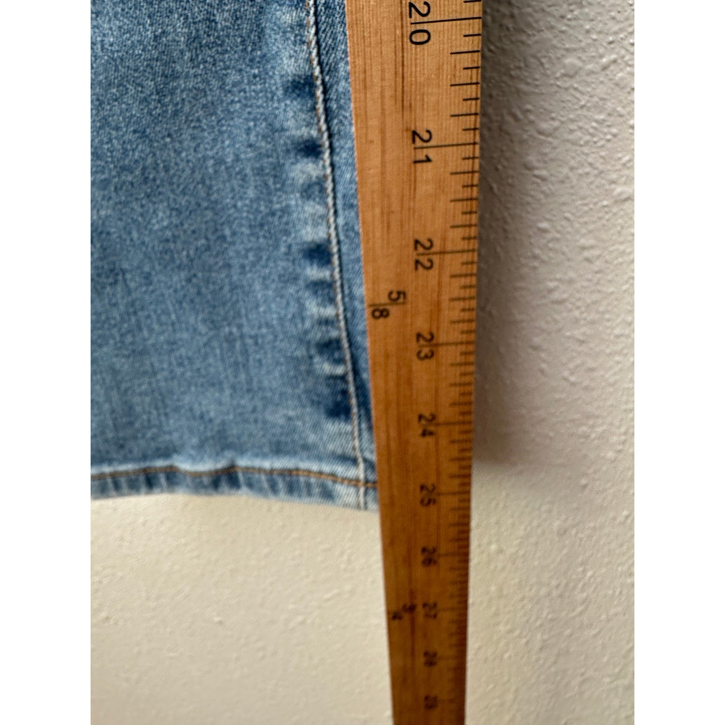 Adriano Goldschmied The Prima Crop Jeans Light Blue Women’s 31 Distressed