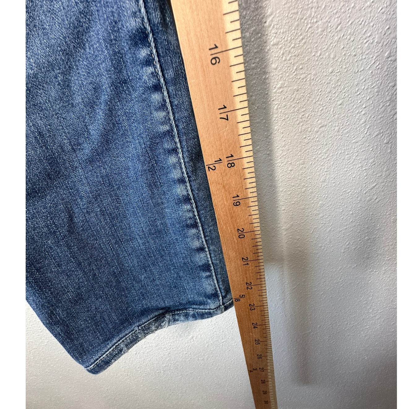 AG Medium Wash Whiskered Prima Crop Cigarette Leg Jeans 30