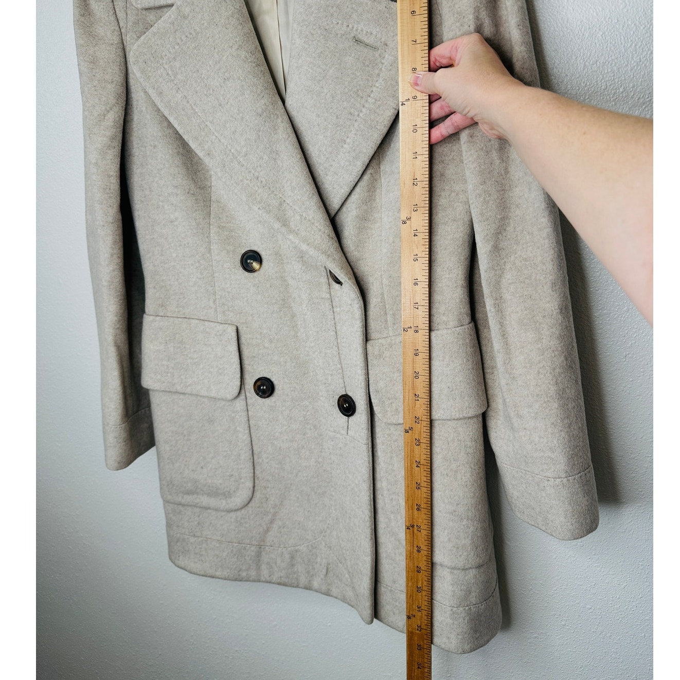 Alexander McQueen Taupe Cashmere Double Button Jacket 42 / 8