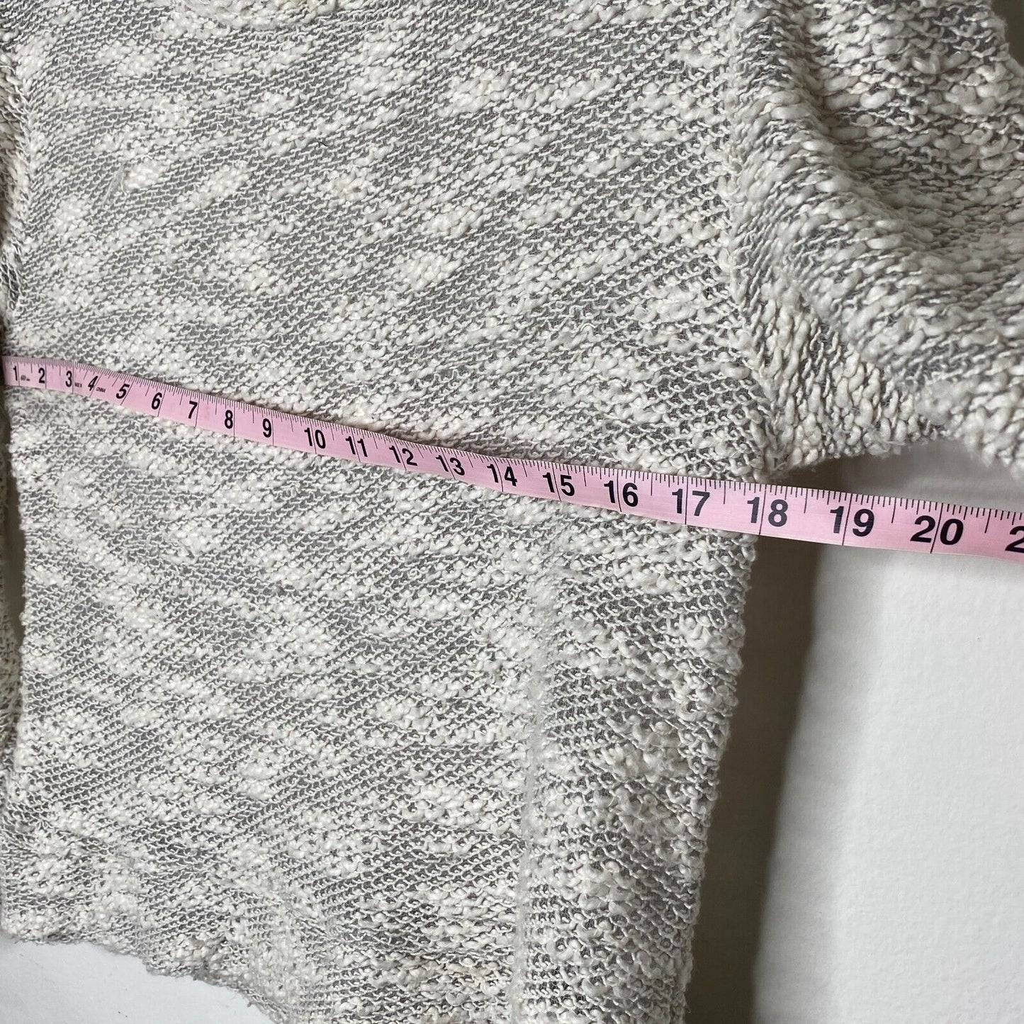 Ace Delivery Off White Cream Gray Marled Light Weight Boucle Sweater Size XS