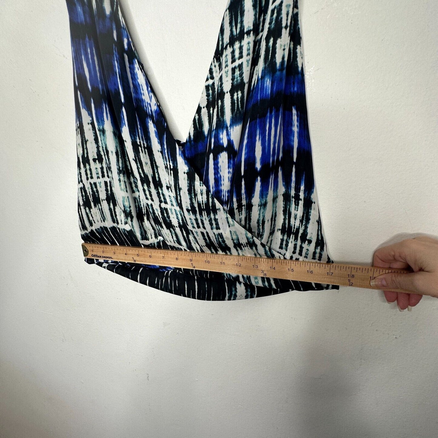 Parker Blue White Black Wales Tie Dye 100% Silk Wrap Halter Top Button VNeck L