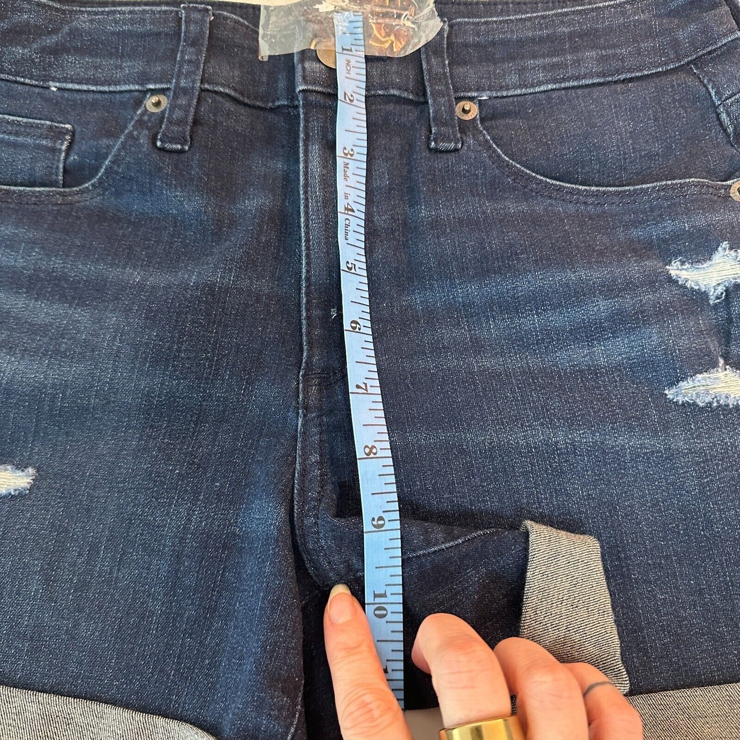 Universal Thread Hi-Rise Mini Dark Distressed Denim Cuff Jean Zip Shorts 6 / 28