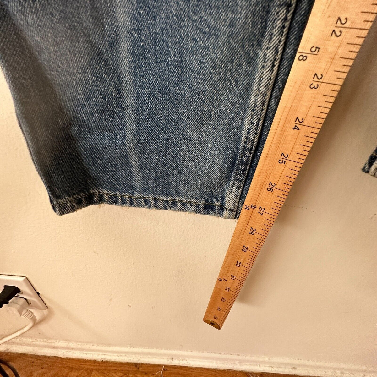 NWT Lee Vintage Medium Blue Wash High Rise Relaxed Stovepipe Distressed Jeans 28