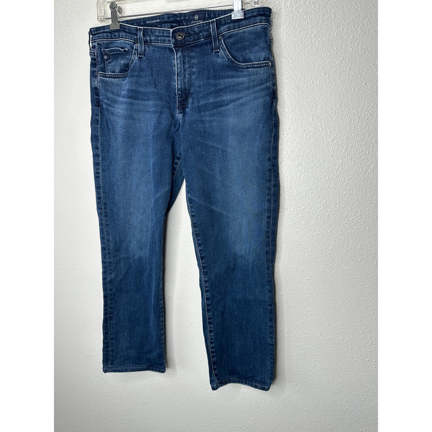 AG Harper Essential Straight Leg Jeans Size 30R Medium Wash