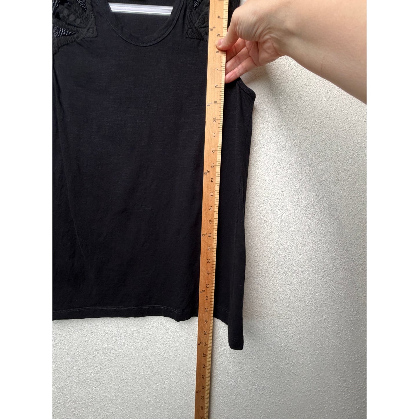 Pepin Black Beaded Shoulder Sleeveless Scoop Neck Top XS
