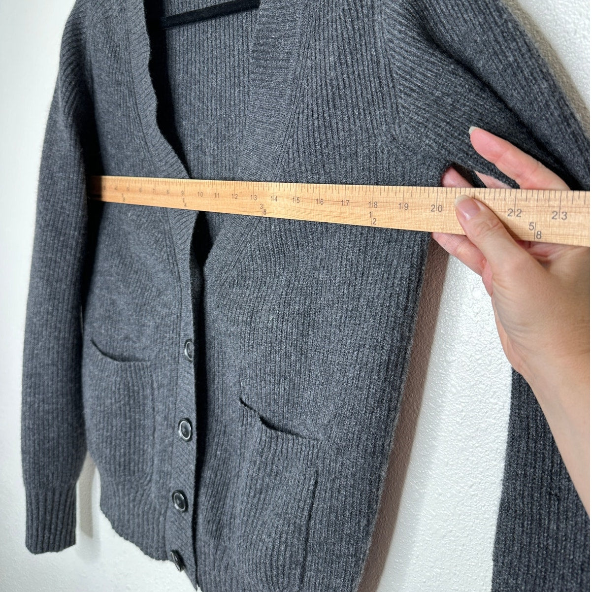 White + Warren Gray Recycled Cashmere Ribbed Button Boyfriend Cardigan S