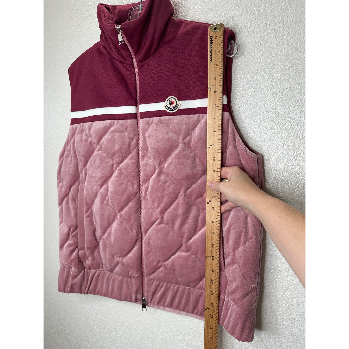 NWT Moncler Purple & Pink Mixed Media Sleeveless Velvet Short Vest L