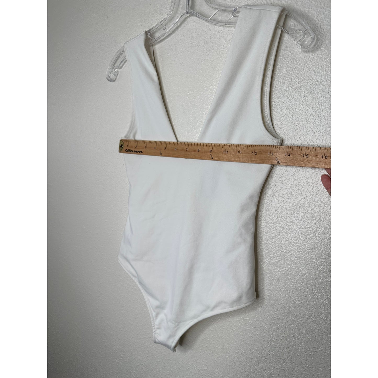 NWT Free People White Deep V-Neck Sleeveless Bodysuit XS