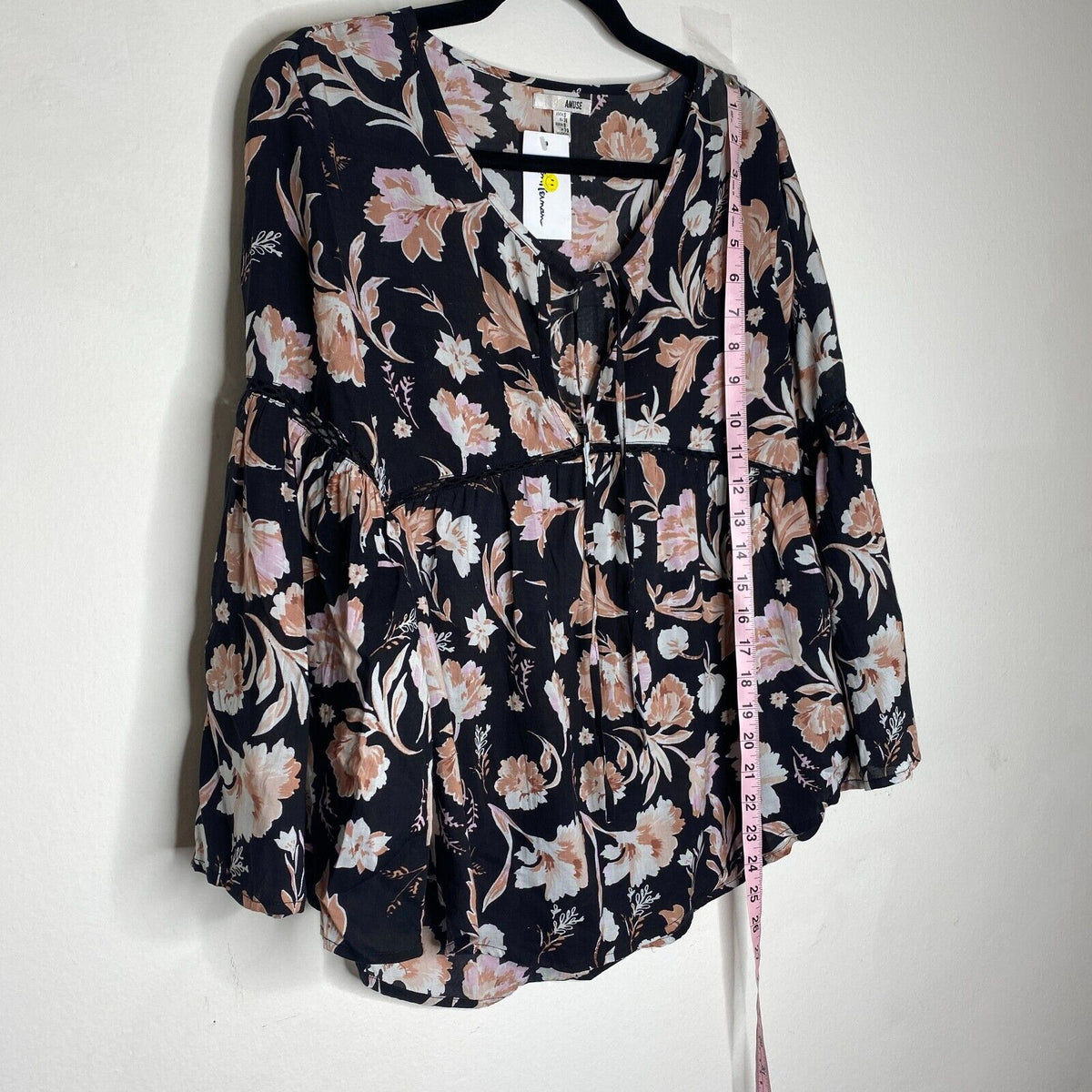NWT Amuse Society Black Peach Pink Floral Long Bell Sleeve VNeck Boho Blouse SM