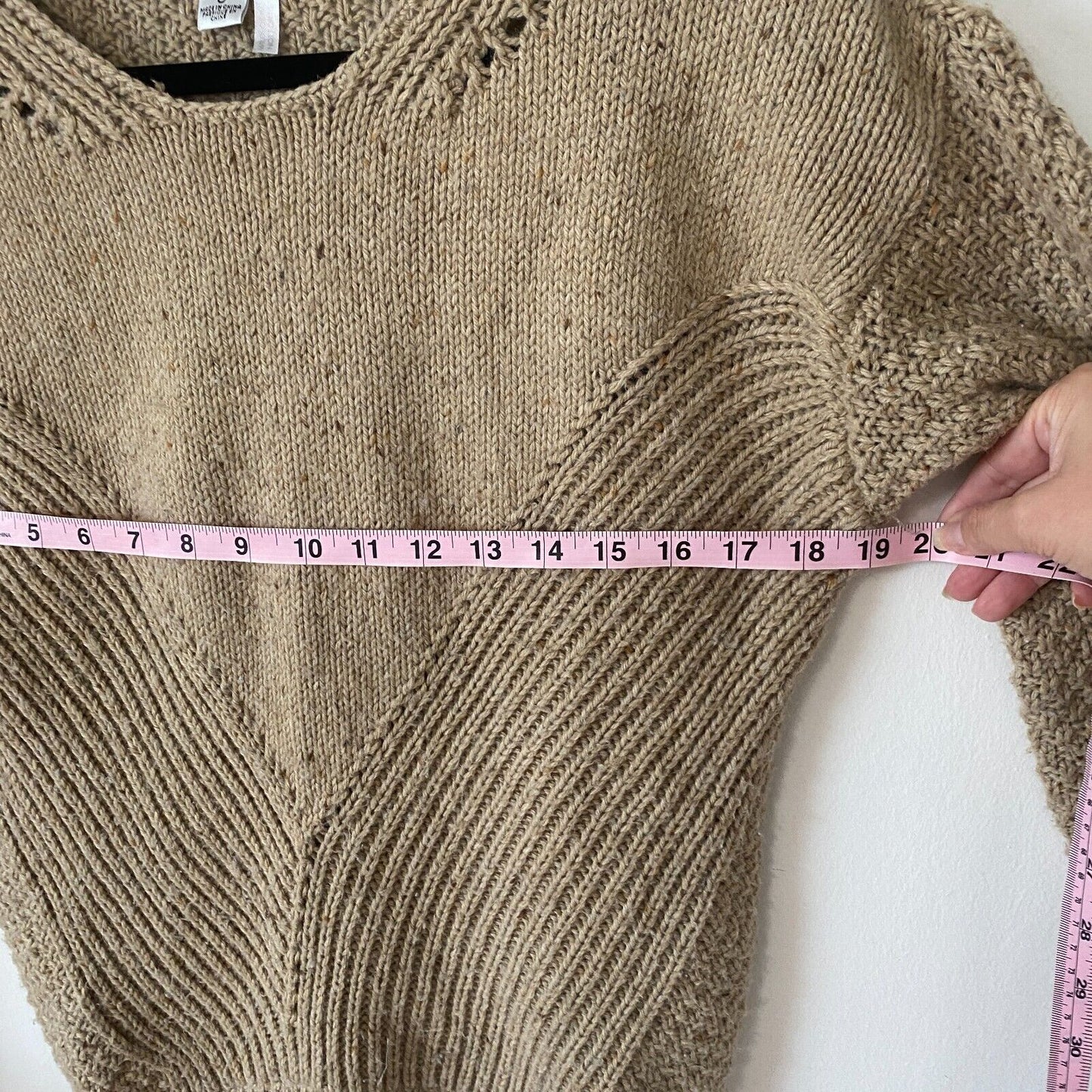 Wildfox Weekday Fuzzy Chunky Knit Design Oatmeal Tan Boxy Sweater Jumper S