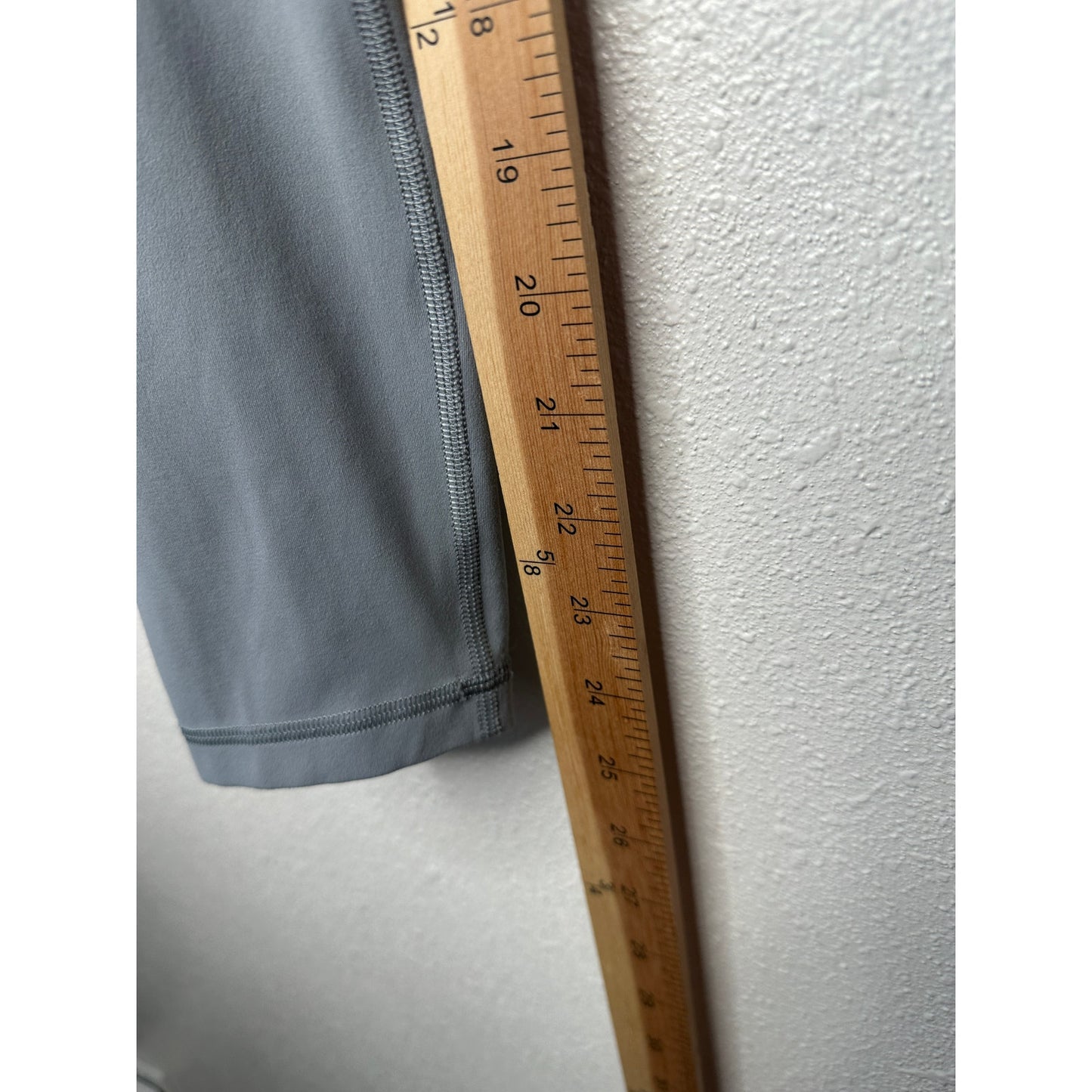 Lululemon Gray High-Rise Pocketed Pants 4