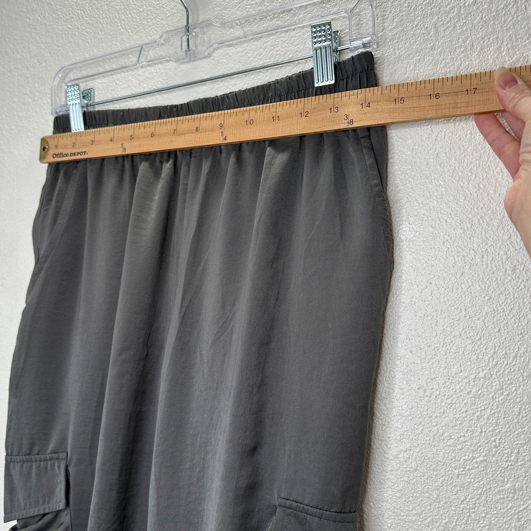 Sadie & Sage Gray Satin Utility Pocketed Elastic Waist Jogger S
