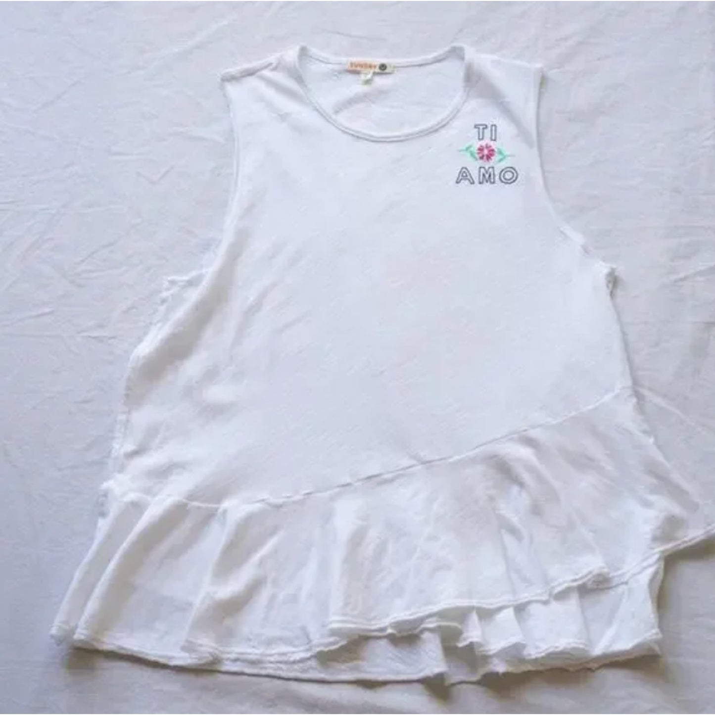 Sundry Ti Amo Graphic White Peplum Tee Tier Front Ruffle Relaxed Tank Top 2