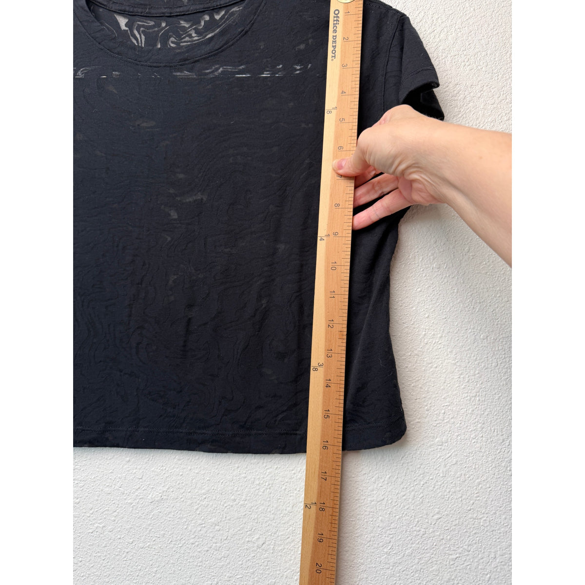 Lululemon All Yours Cropped T-Shirt Veil Black Women Size 8