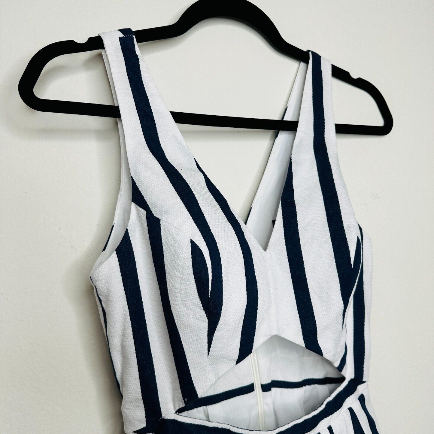 Topshop Navy and White Stripe Triangle Waist Cutout VNeck Nautical Mini Dress 4