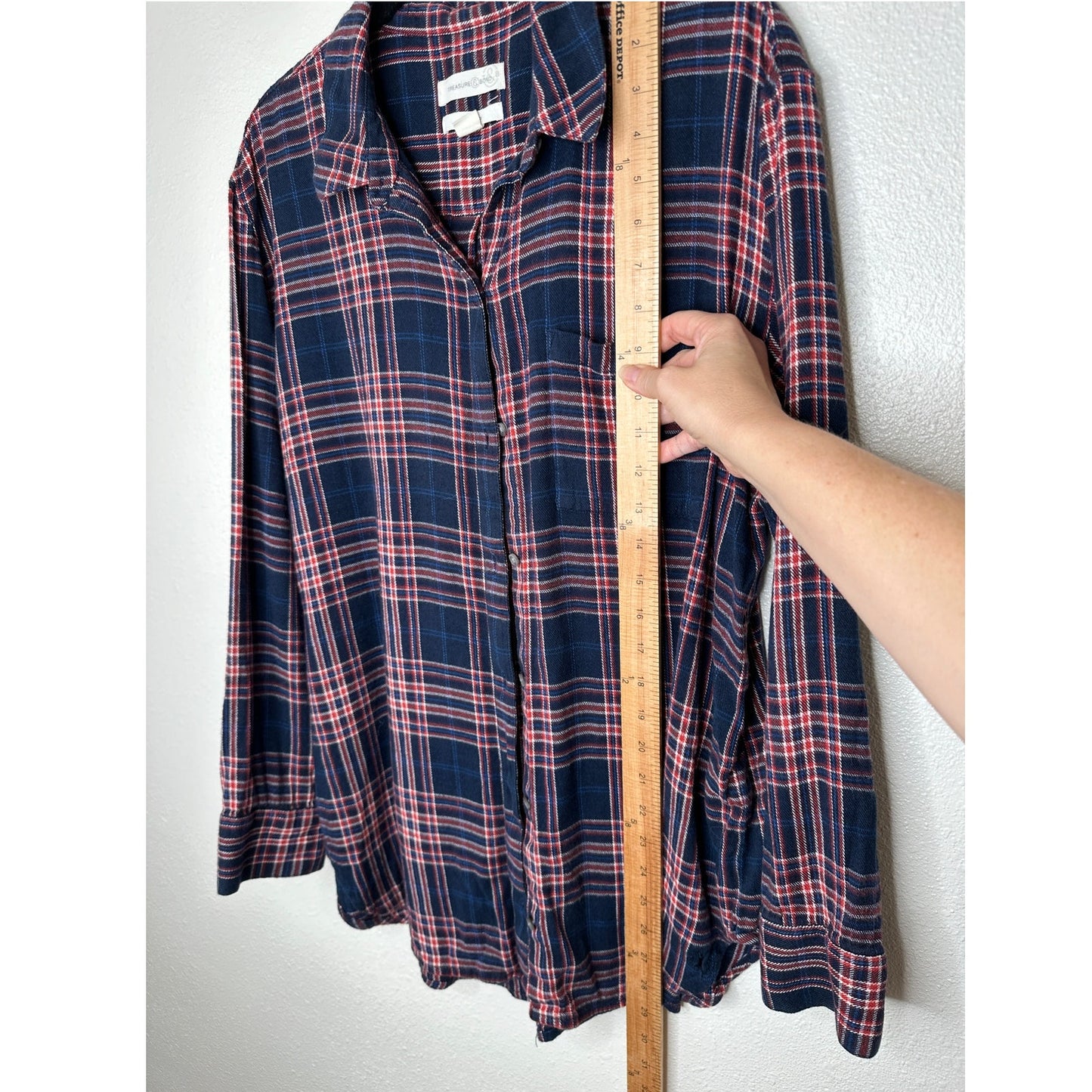 Treasure & Bond Navy Red White Plaid Collared Button Down Boyfriend Shirt L