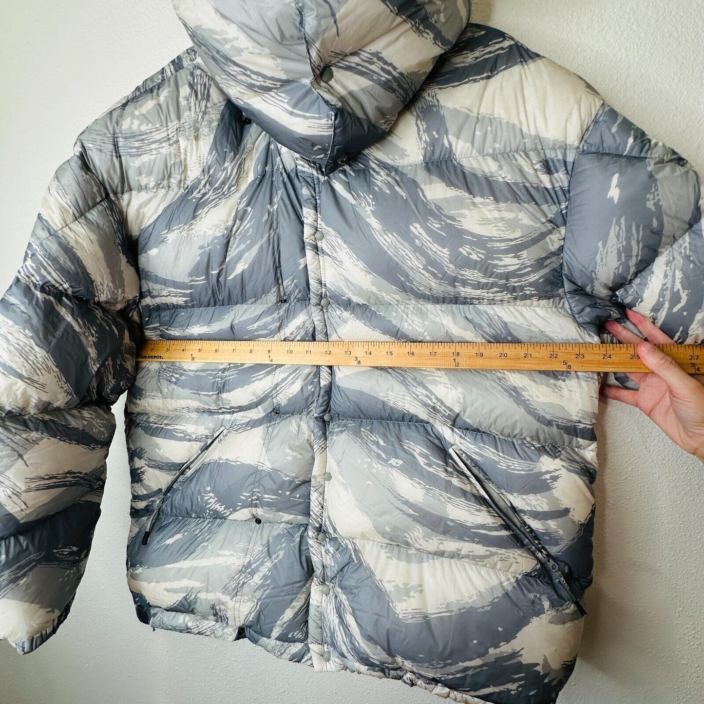 Moncler Genius Muted Cream Blue Gray Sage Army Paint Swatch Hooded Down Jacket S