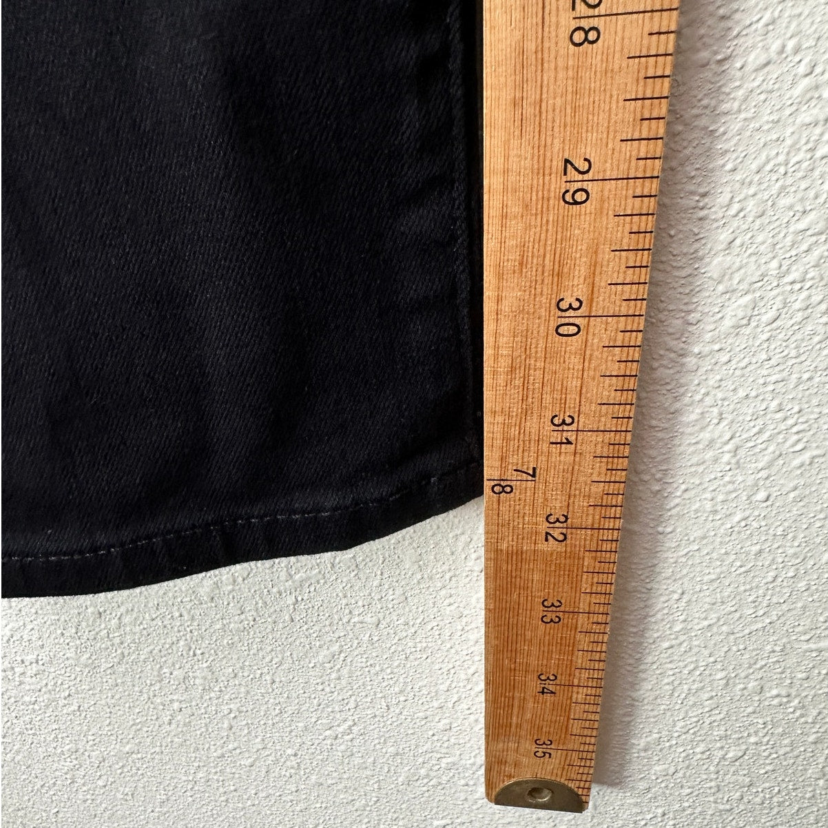 AG The Harper Essential Straight Jeans Black Size 29R