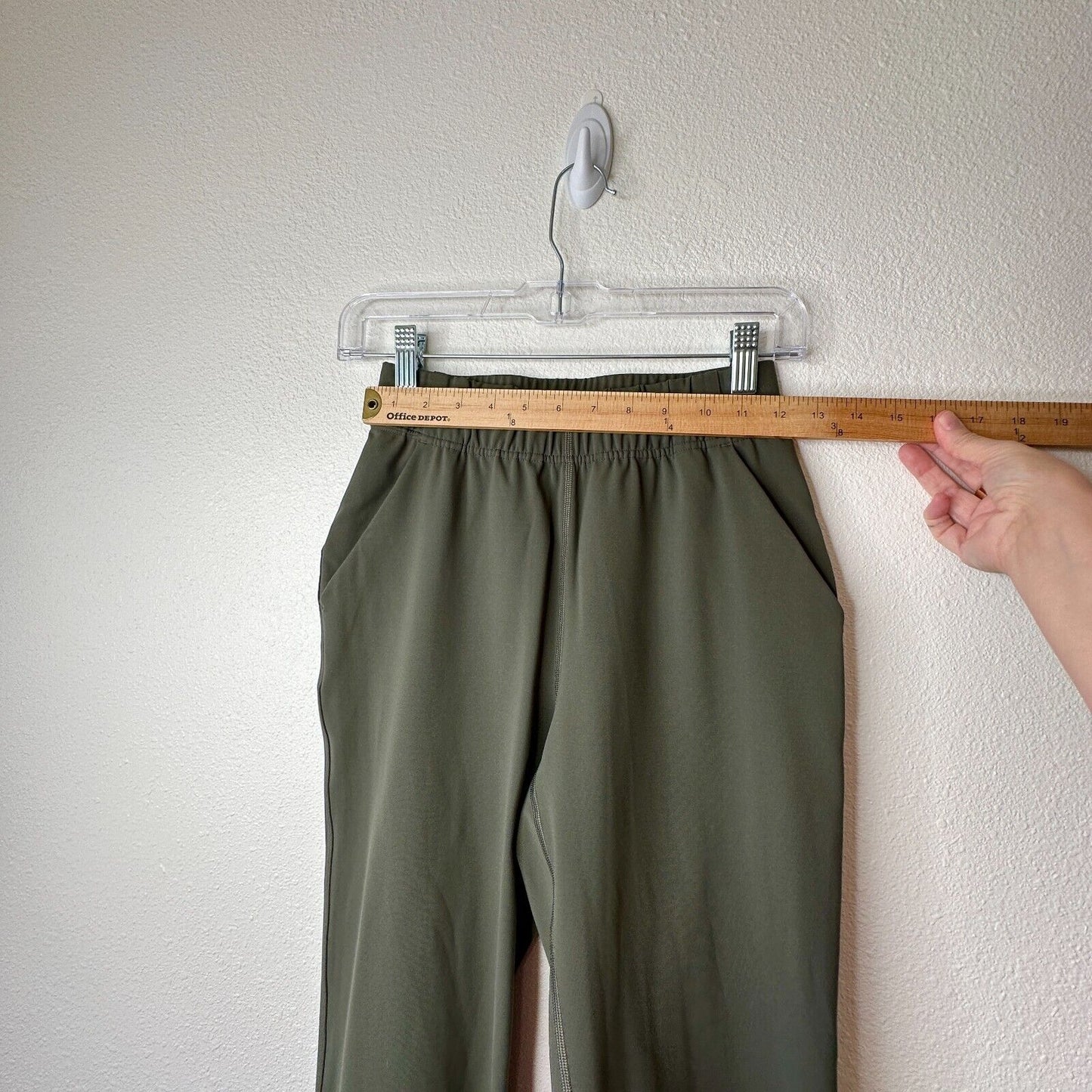 The Group by Babaton Olive Green The Weekender Stretch Waist Pocket Jogger Pant