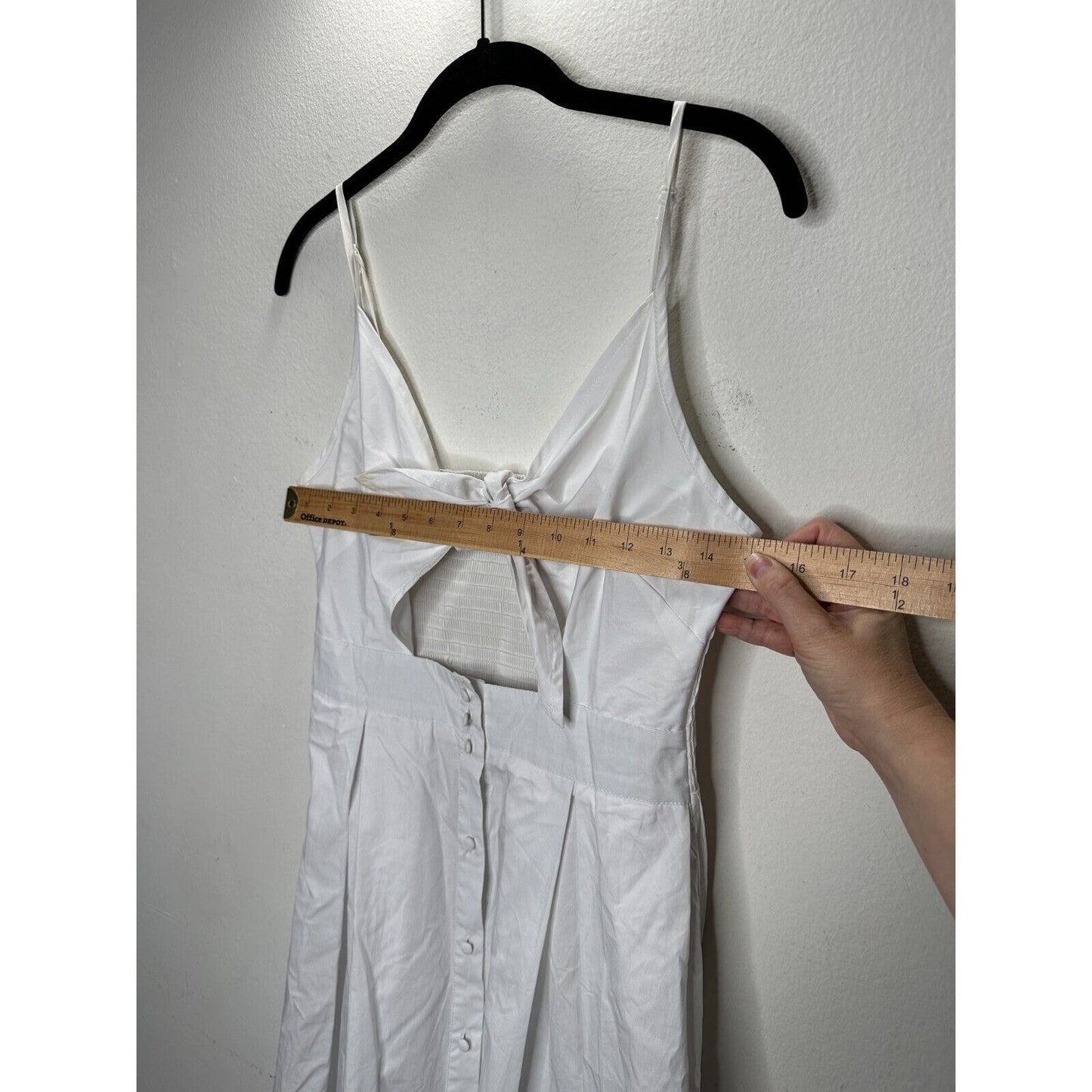 White Front Tie Spaghetti Strap Open Stomach Front Button Flowy Summer Dress M