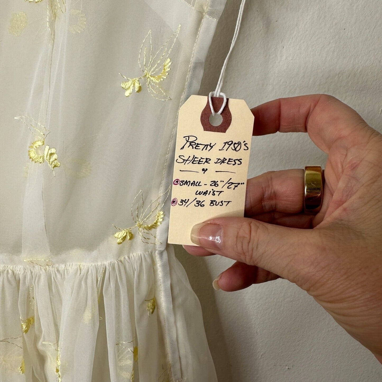 VINTAGE Sheer 50s Pale Lemon Yellow Floral Design Embroidered Sleeveless Dress