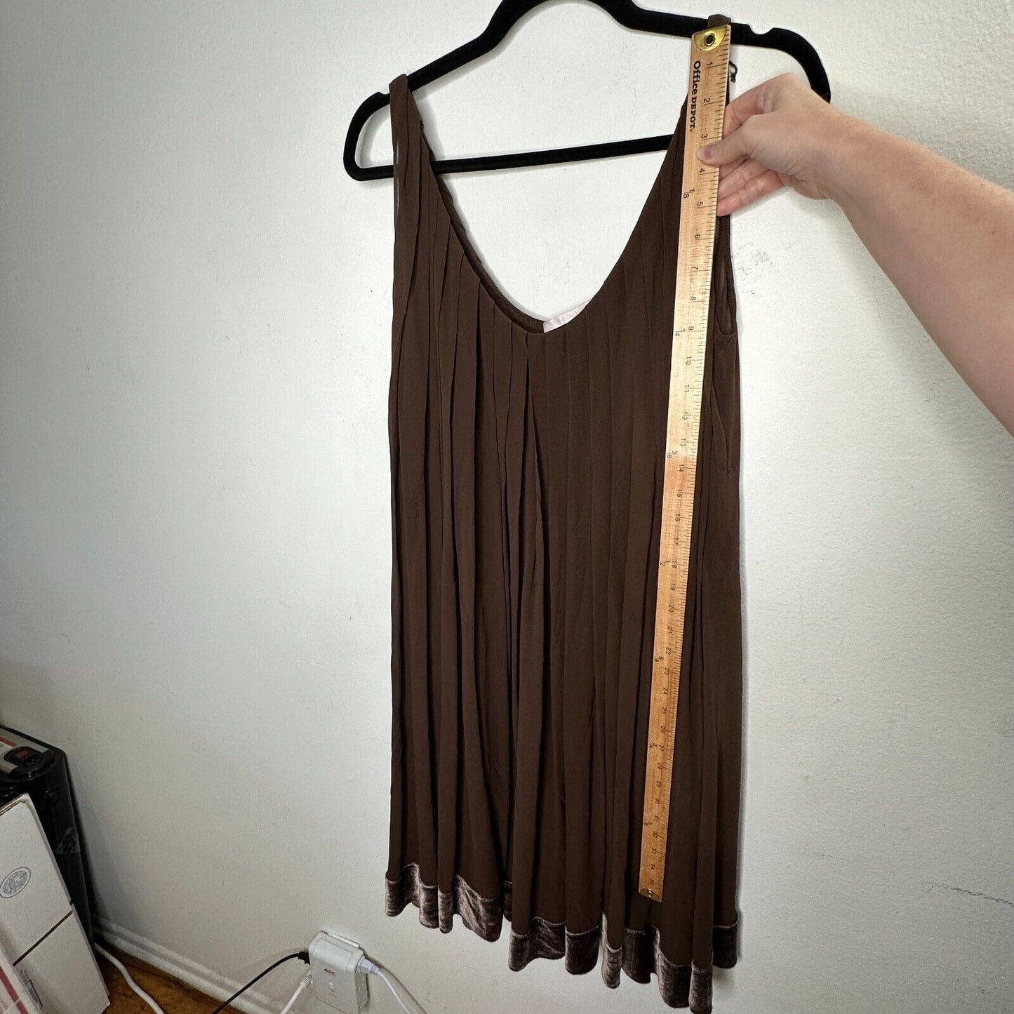 Rebecca Chocolate Flowy Sheer Pleated Round Neck Sleeveless Velvet Hem Dress 2