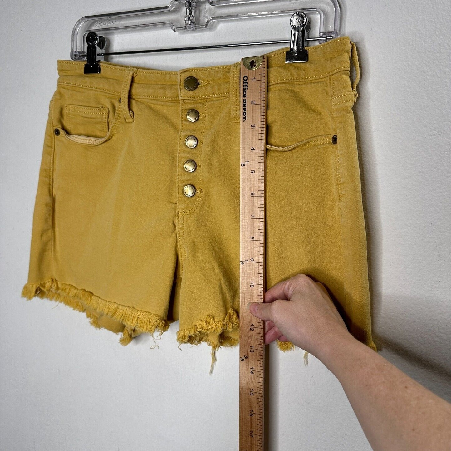 Universal Thread Mustard Yellow Button Fly Cut Off Raw Hem Jean Shorts 8 / 29