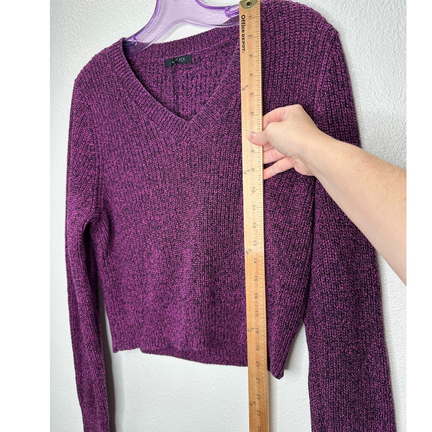 NWT Bobiblack Black Berry Marled VNeck Long Sleeve Crop Sweater S