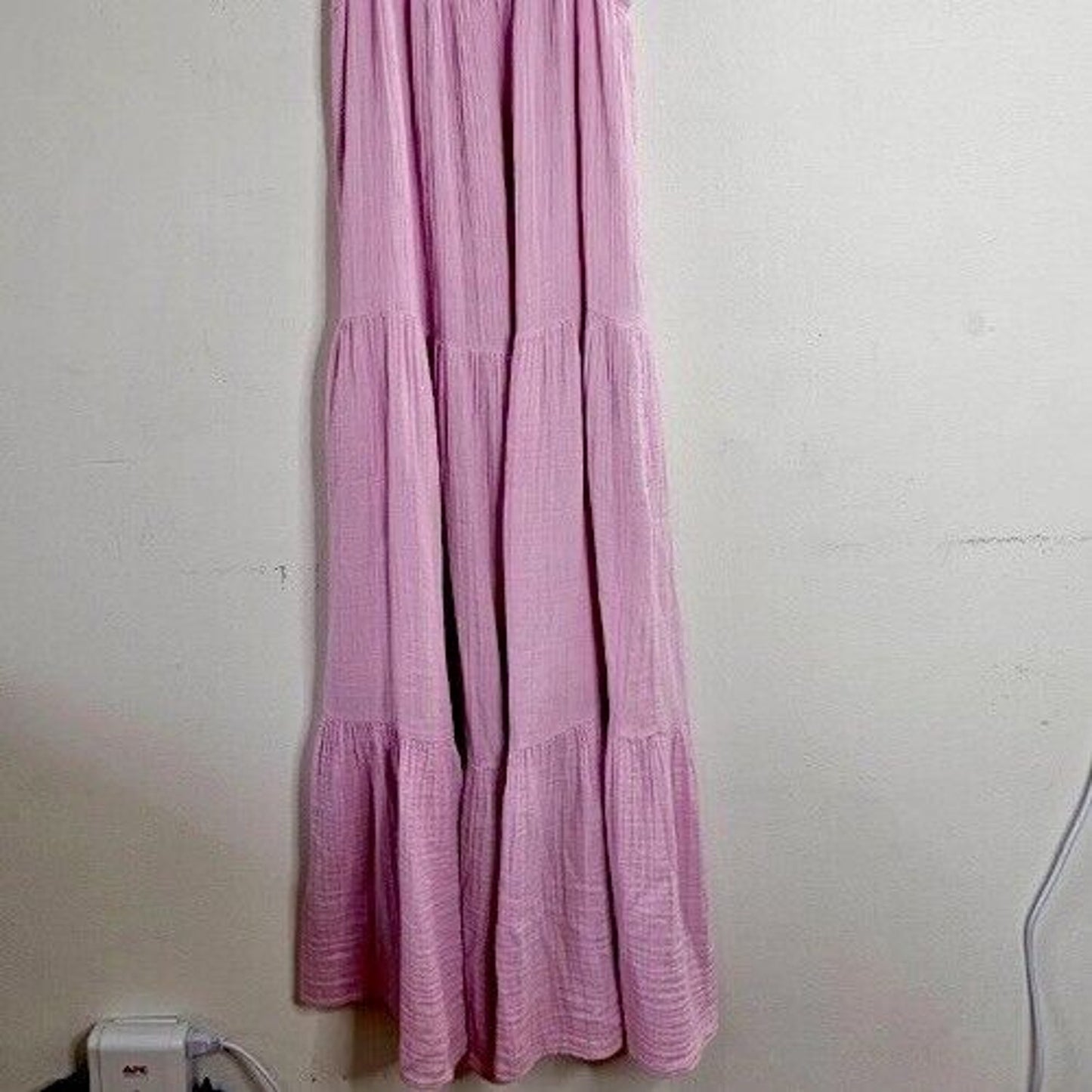 Xirena Pink Ruby Scoop Neck Tiered Ruffle Spaghetti Strap Krinkle Gauze Dress M