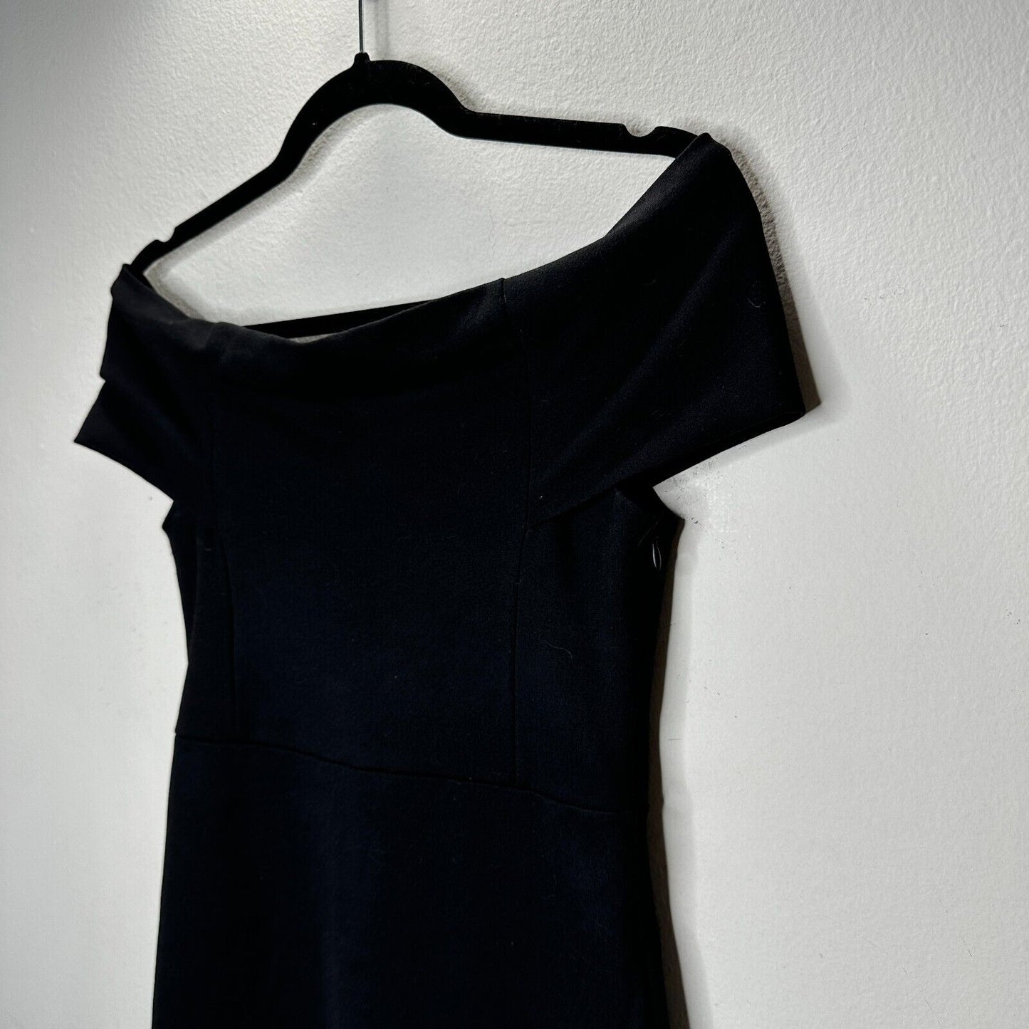 Zara Sexy Black Off-Shoulder Bandeau Style bodycon Dress Stretchy Medium