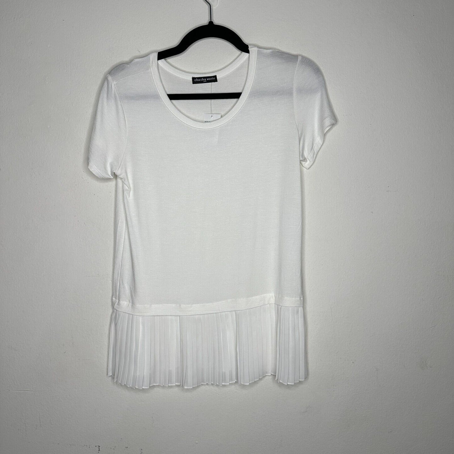 NWT Cha Cha Vente Ivory Sheer Pleated-Hem Short Sleeve Scoop Neck Blouse PM