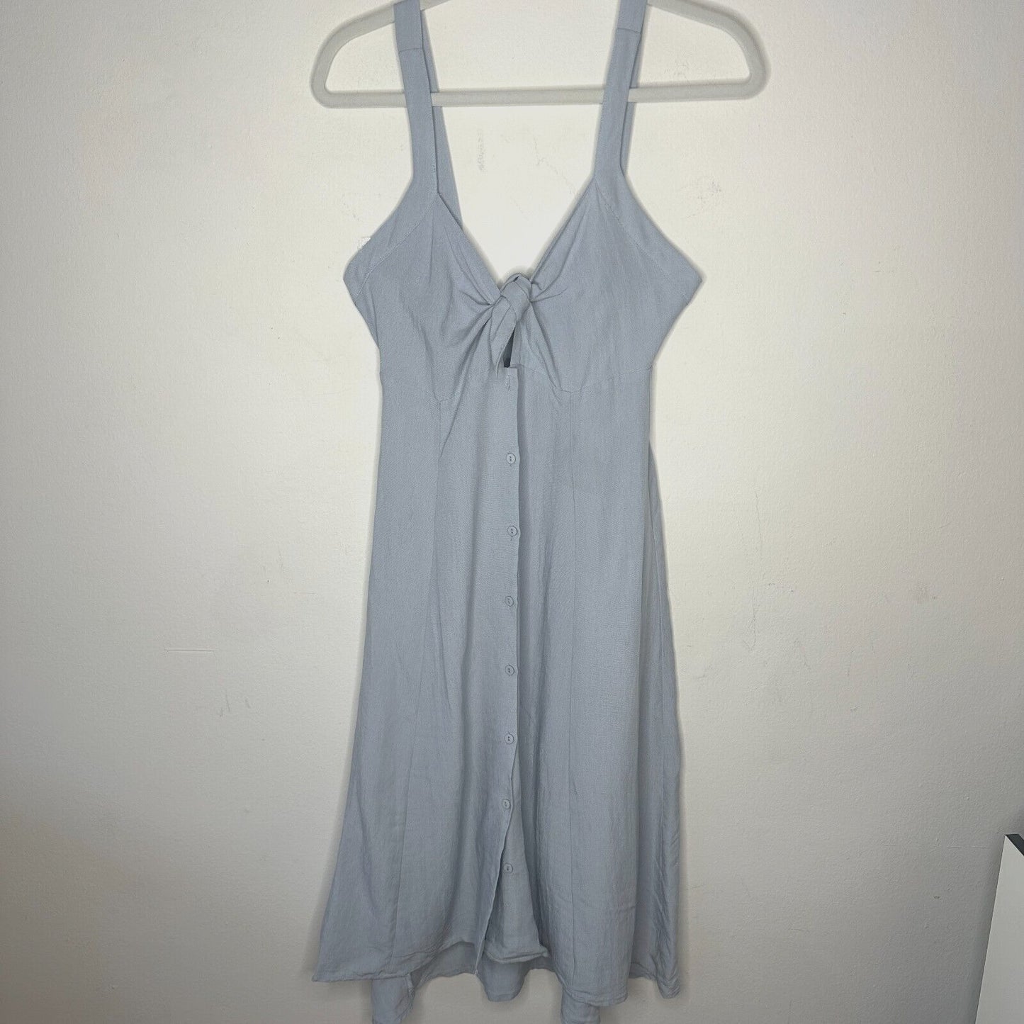 ASTR The Label Light Blue Denim Linen Tie Front Button Closure Midi Dress Medium
